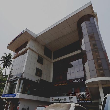 Capital O Sai Arya Residency Hotell Mangalore Exteriör bild