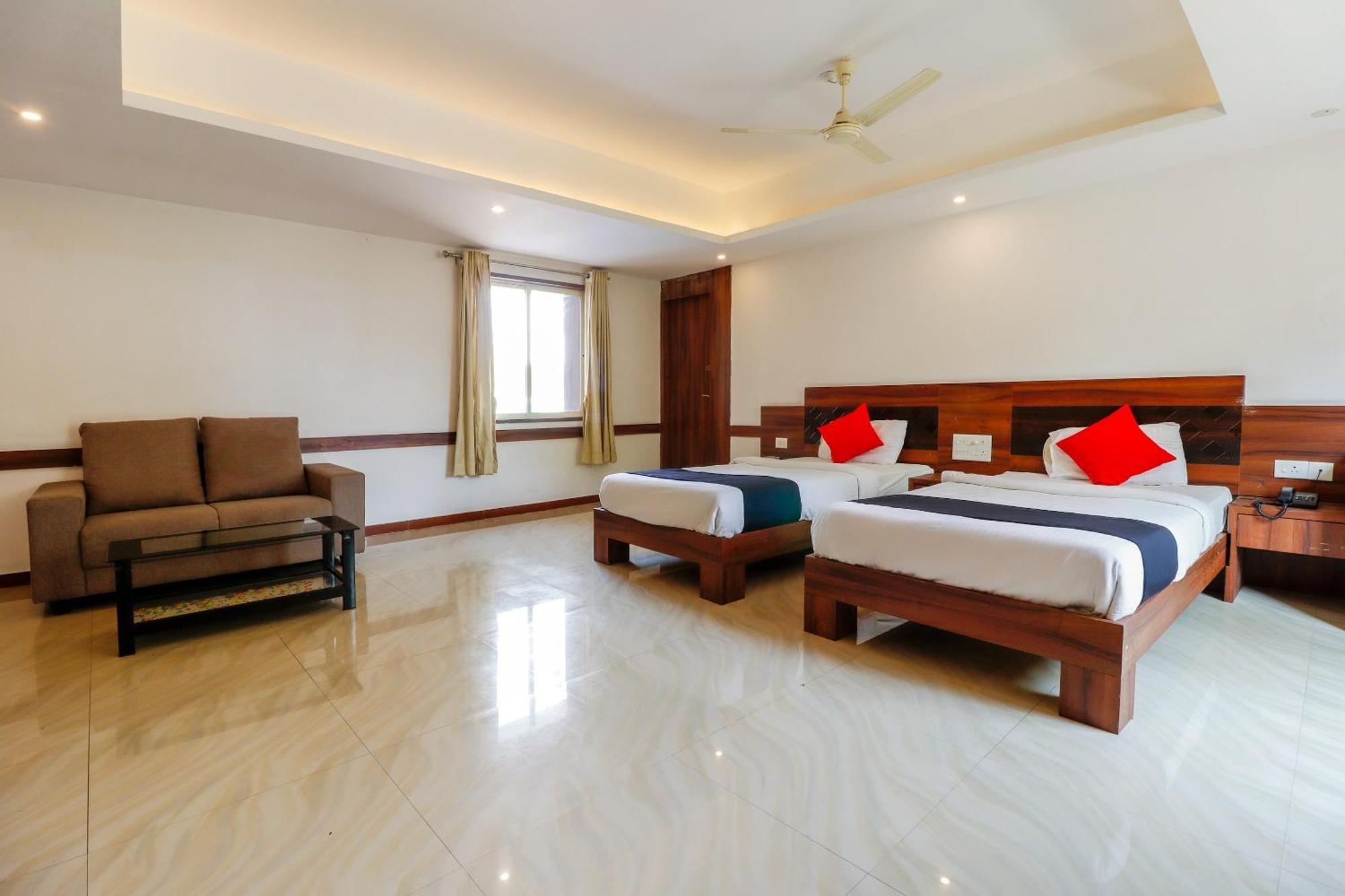 Capital O Sai Arya Residency Hotell Mangalore Exteriör bild