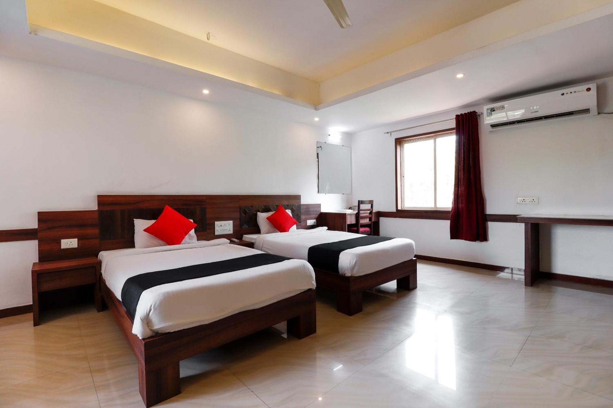 Capital O Sai Arya Residency Hotell Mangalore Exteriör bild